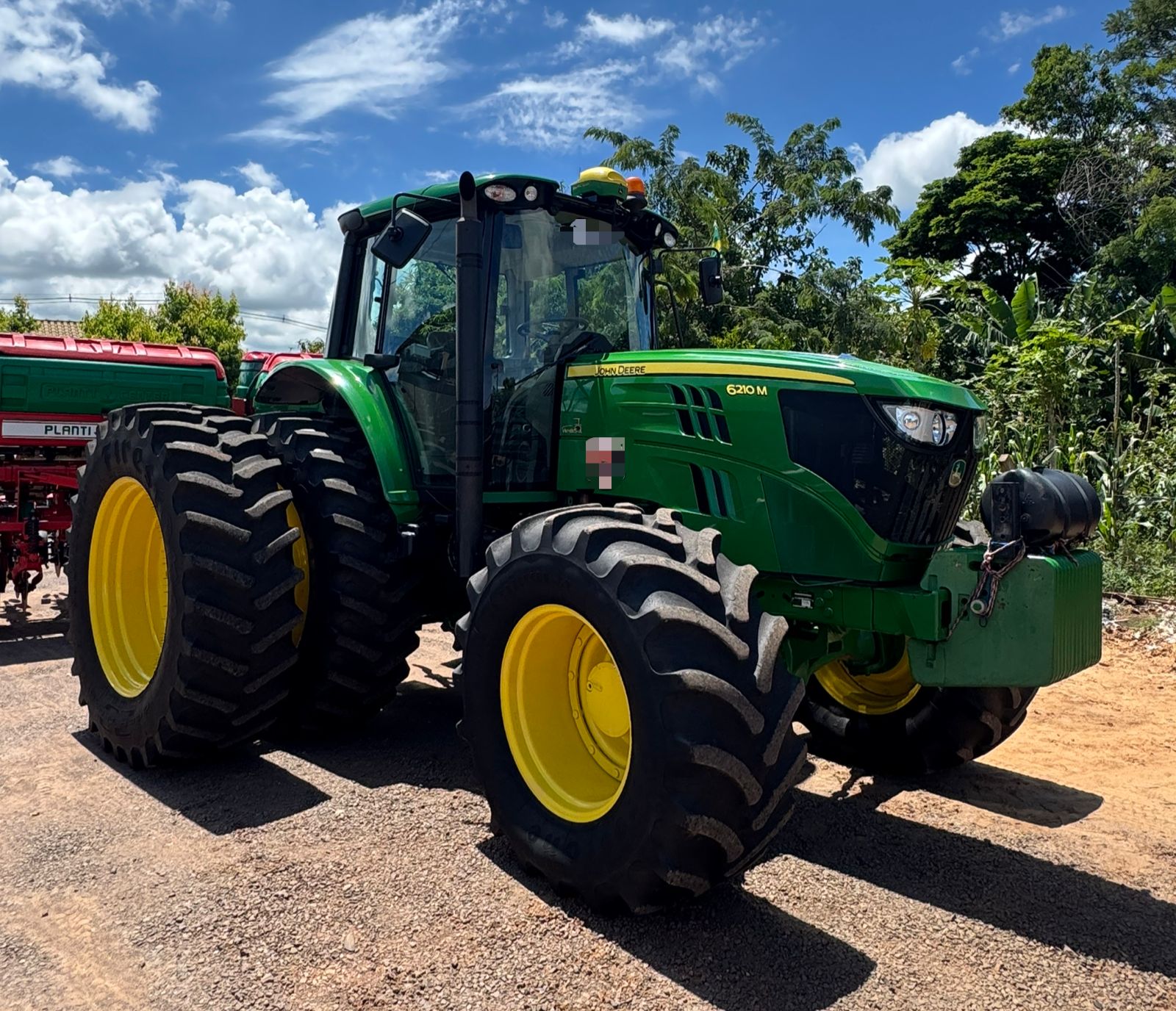 John Deere 6210M anunciada na Ruralmart